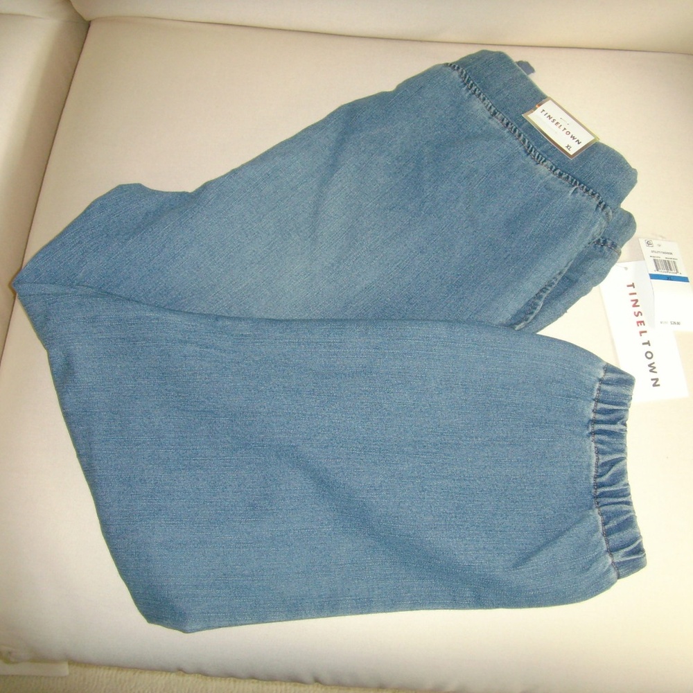 TINSELTOwN XL Parachute Style Jeans - NEW!